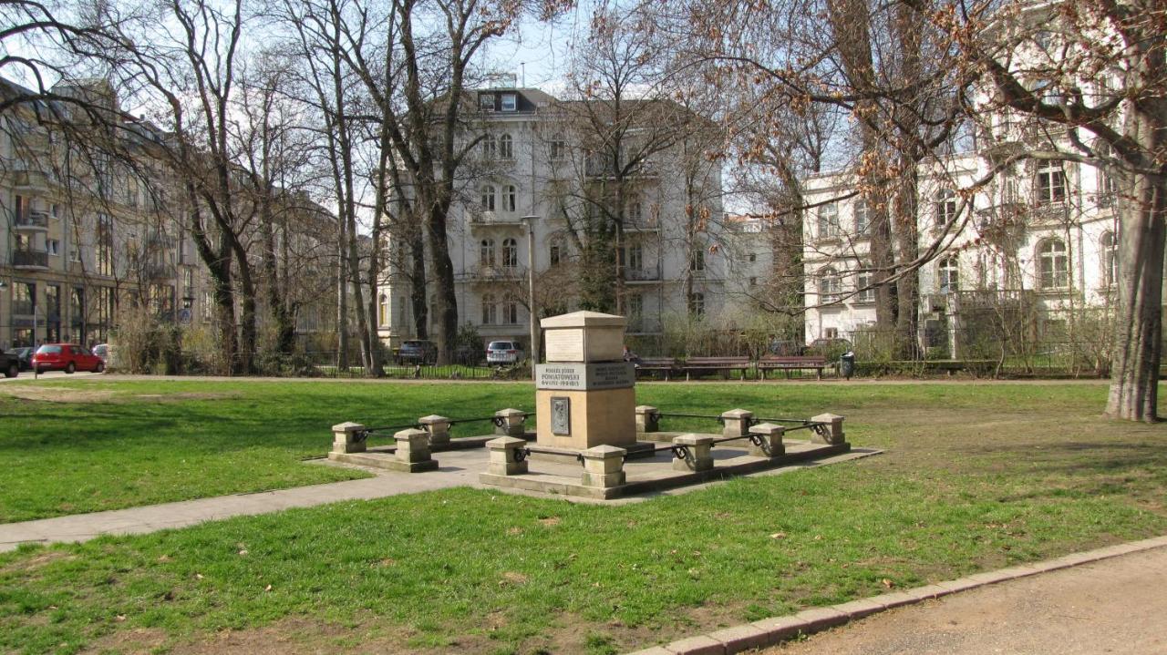 Lumina Apart Near Moniuszko Park Lodz Apartment Exterior photo