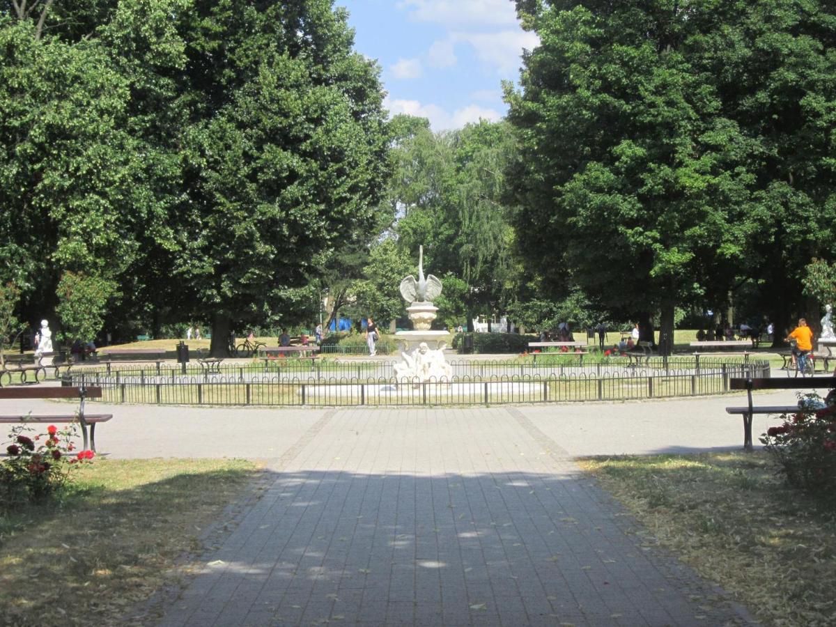 Lumina Apart Near Moniuszko Park Lodz Apartment Exterior photo